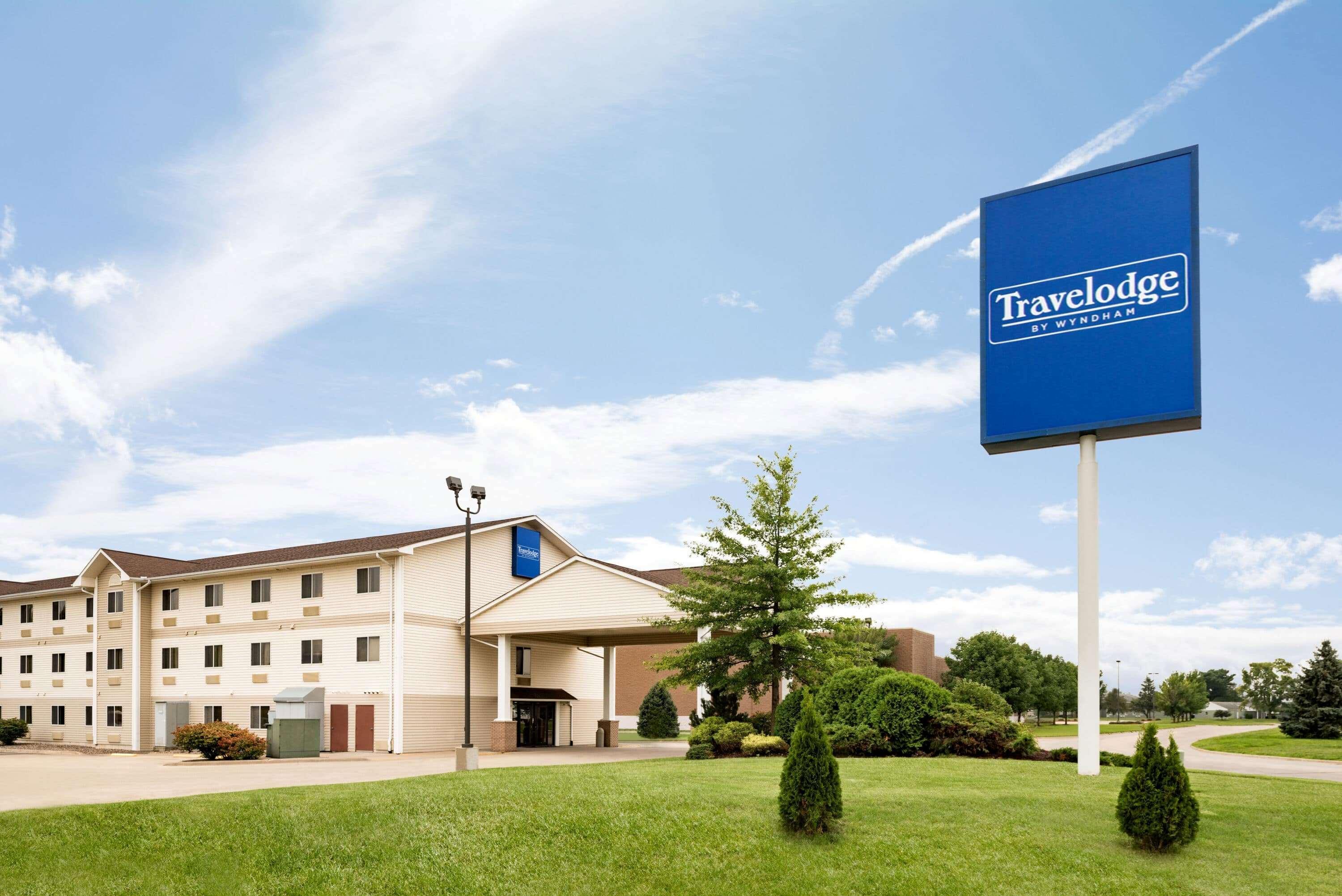 Travelodge By Wyndham Clinton Valley West Court Kültér fotó